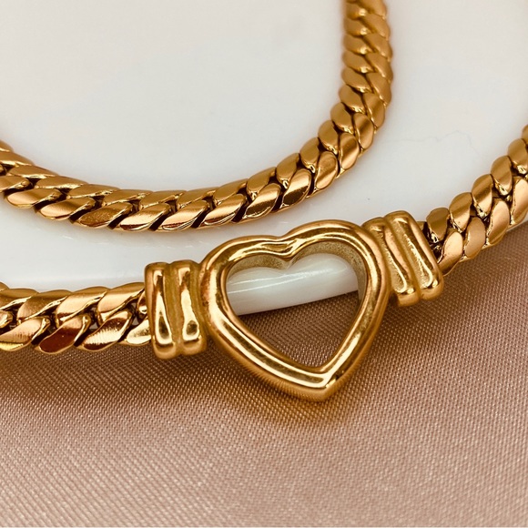 Luzy Jewelry Jewelry - 18K Gold Titanium Steel Hollow Heart Hammered Cuban Link Necklace